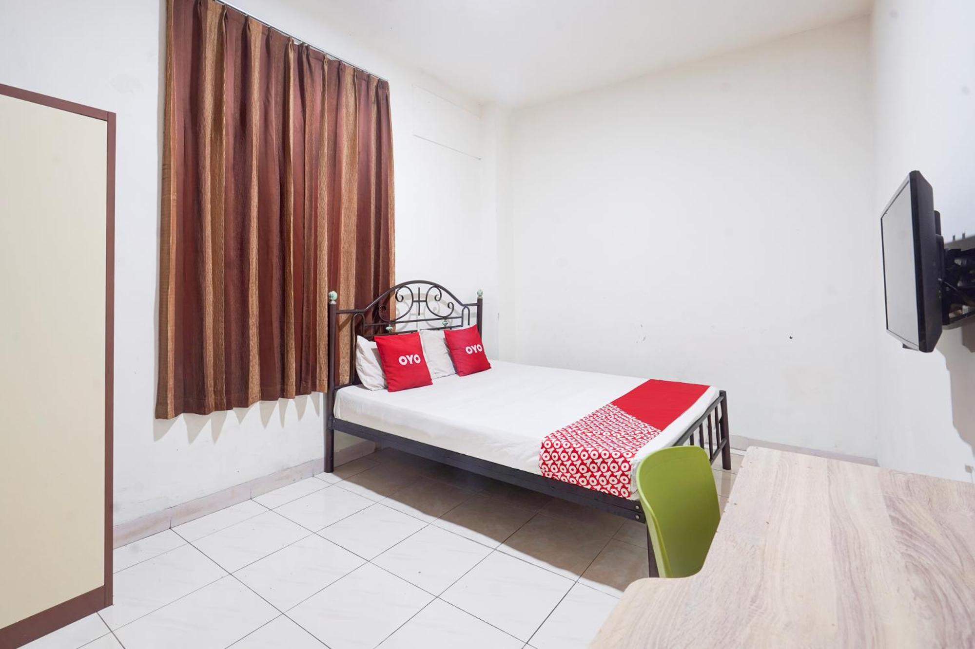 Hotel O Rappocini Near Rsia Paramount Makassar Buitenkant foto